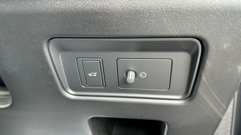 Land Rover Discovery 3.0 D350 Dynamic HSE 5dr Auto Diesel Station Wagon